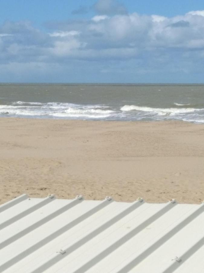 Met Frontaal Zeezicht * Middelkerke