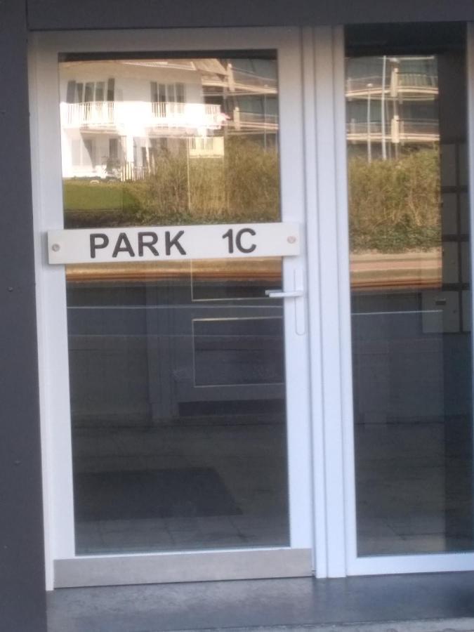 Appartement Met Frontaal Zeezicht Middelkerke
